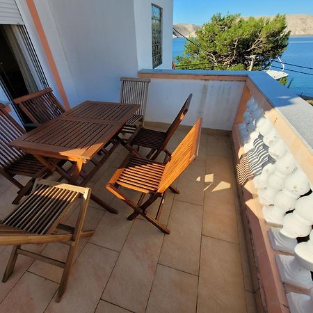Apartman Jopa Паг Екстериор снимка